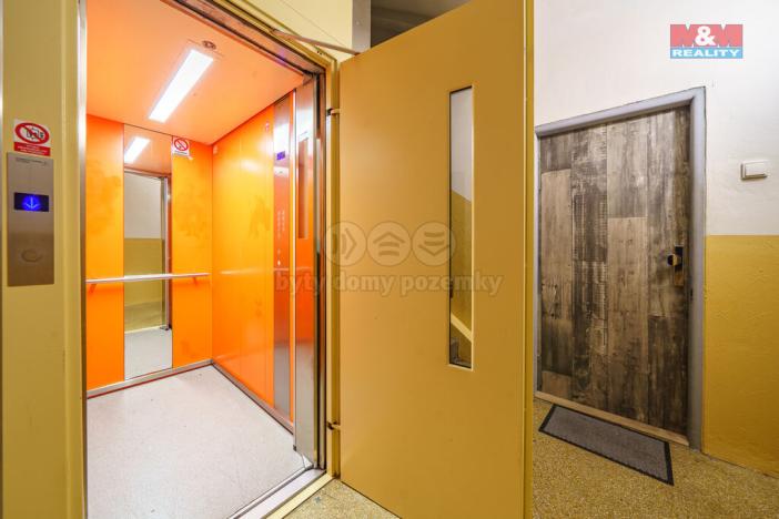 Prodej bytu 3+1, Nová Role, Nádražní, 58 m2