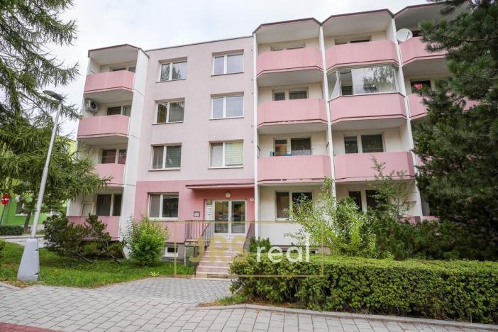 Prodej bytu 2+1, Hustopeče, U Větrolamu, 46 m2