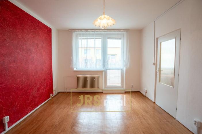 Prodej bytu 2+1, Hustopeče, U Větrolamu, 46 m2