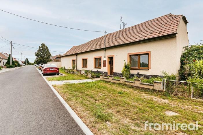 Prodej rodinného domu, Suchohrdly u Miroslavi, 124 m2