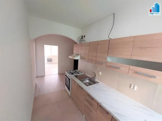 Prodej bytu 3+1, Klatovy - Klatovy III, Pod Hůrkou, 70 m2