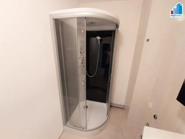 Prodej bytu 3+1, Klatovy - Klatovy III, Pod Hůrkou, 70 m2