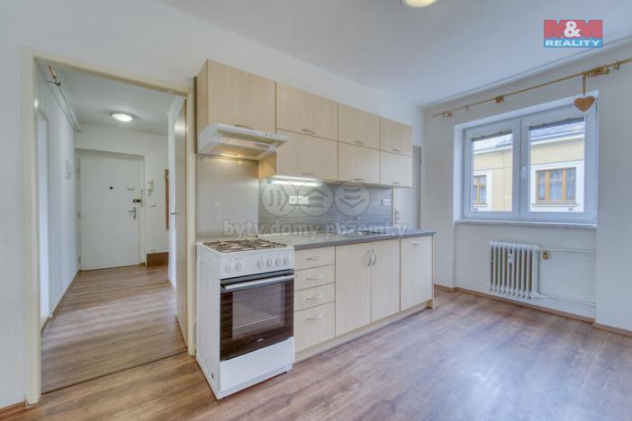 Pronájem bytu 2+1, Klatovy - Klatovy II, Dukelská, 57 m2