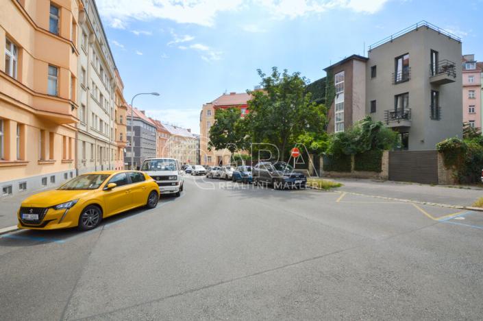 Pronájem bytu 2+1, Praha - Nusle, Nad Nuslemi, 60 m2