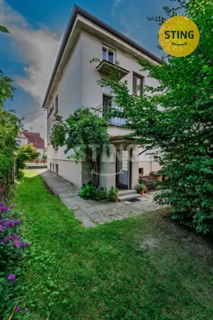 Prodej bytu 3+1, Opava, Liliová, 93 m2