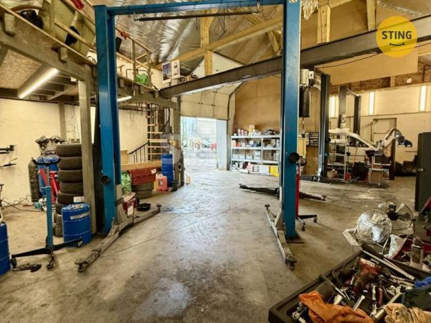 Pronájem komerční nemovitosti, Sviadnov, 151 m2