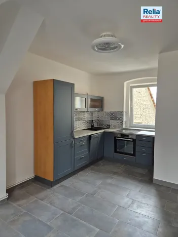 Pronájem bytu 2+kk, Liberec, Valdštejnská, 46 m2