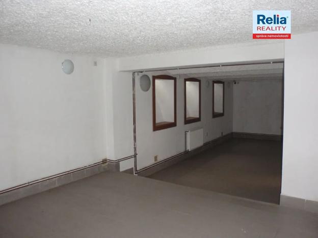 Pronájem obchodního prostoru, Liberec, Slavíčkova, 140 m2