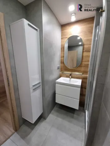 Pronájem bytu 1+kk, Vsetín, Dolní Jasenka, 27 m2