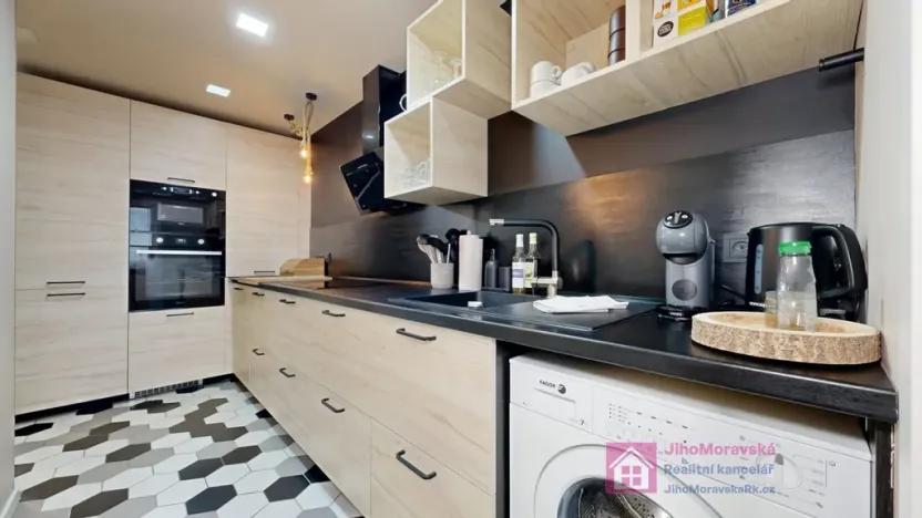 Prodej bytu 3+kk, Hodonín, I. Olbrachta, 68 m2