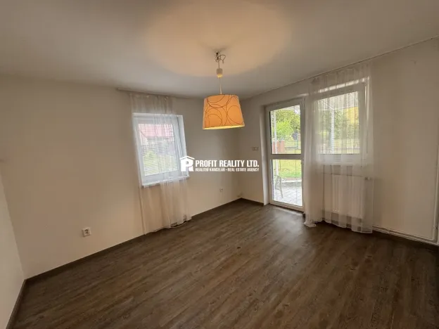 Pronájem rodinného domu, Struhařov, Požárníků, 83 m2