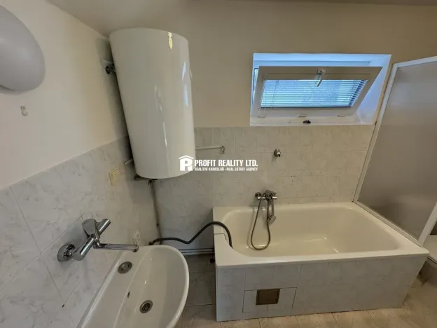 Pronájem rodinného domu, Struhařov, Požárníků, 83 m2