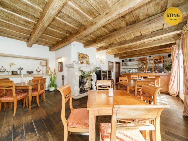 Prodej ubytování, Štramberk, Náměstí, 2230 m2