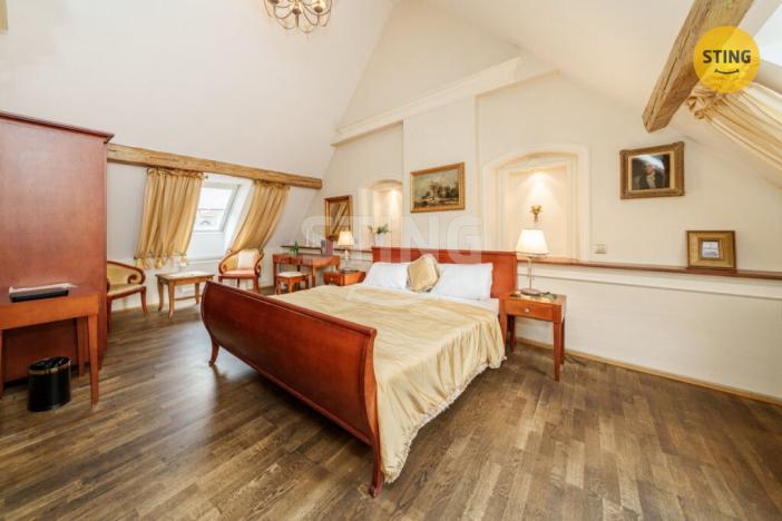 Prodej ubytování, Štramberk, Náměstí, 2230 m2