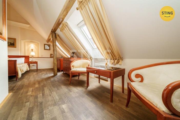 Prodej ubytování, Štramberk, Náměstí, 2230 m2