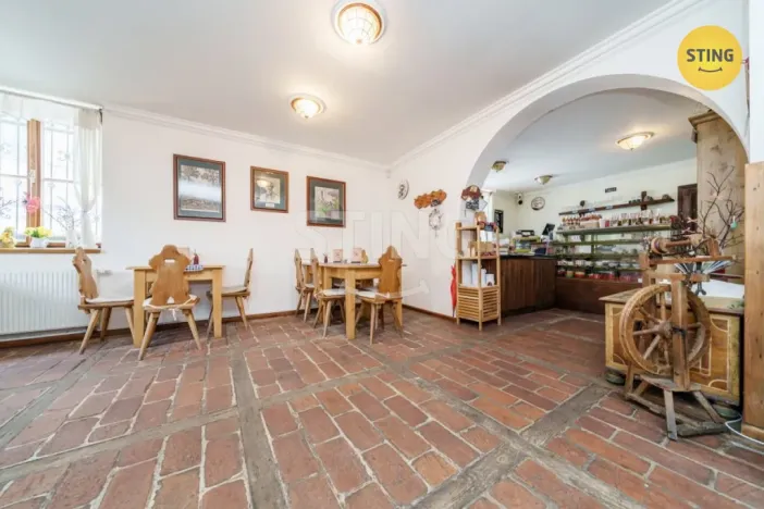 Prodej ubytování, Štramberk, Náměstí, 2230 m2