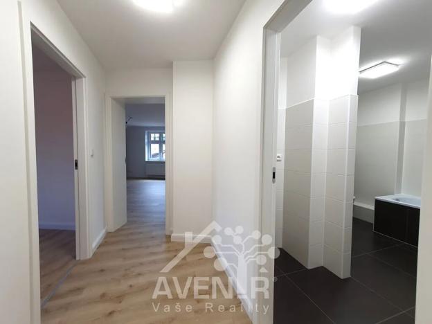 Prodej bytu 2+kk, Jablonec nad Nisou, Anenské náměstí, 68 m2