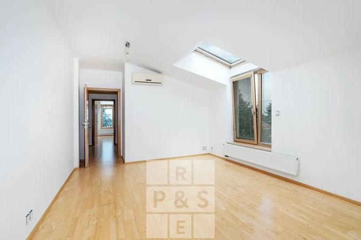 Prodej bytu 4+kk, Průhonice, Uhříněveská, 134 m2