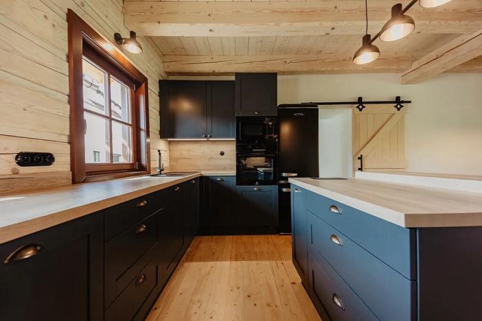 Prodej rodinného domu, Lužany, 425 m2