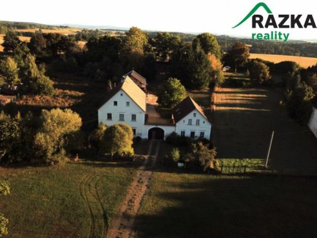 Prodej rodinného domu, Chodský Újezd - Dolní Jadruž, 400 m2