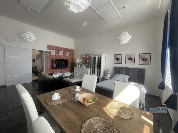 Prodej bytu 1+kk, Břeclav, Sady 28. října, 57 m2