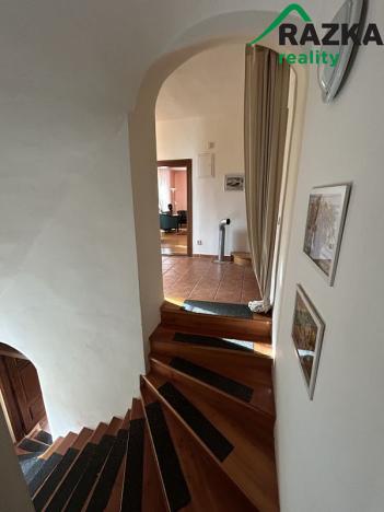 Prodej rodinného domu, Chodský Újezd, 400 m2