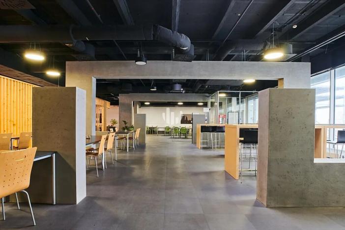 Pronájem kanceláře, Praha - Nusle, Na strži, 906 m2