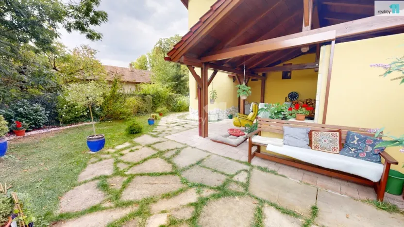 Prodej rodinného domu, Rožďalovice - Zámostí, 132 m2