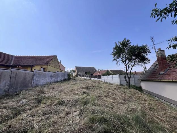 Prodej pozemku pro bydlení, Rouchovany, 705 m2