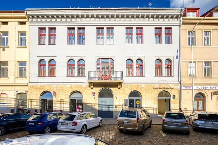 Prodej kanceláře, Praha - Karlín, Prvního pluku, 63 m2