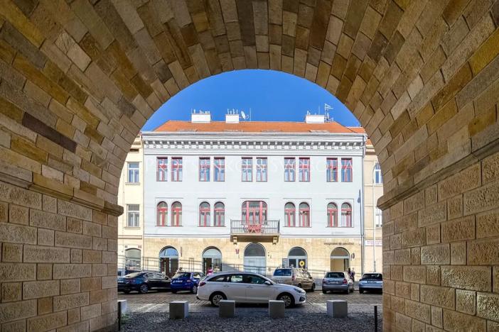 Prodej bytu 2+kk, Praha - Karlín, Prvního pluku, 63 m2