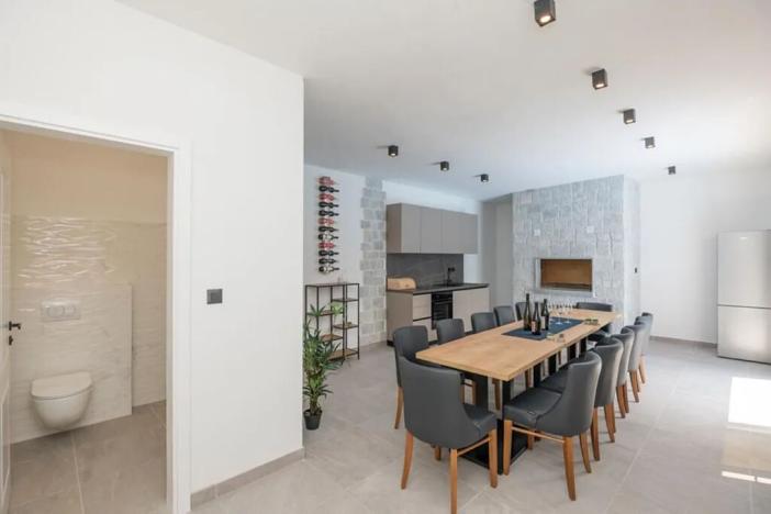 Prodej vily, Zagvozd, Chorvatsko, 295 m2