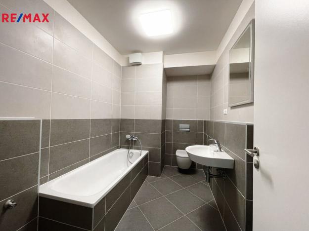 Pronájem bytu 2+kk, Praha - Ruzyně, Drnovská, 55 m2