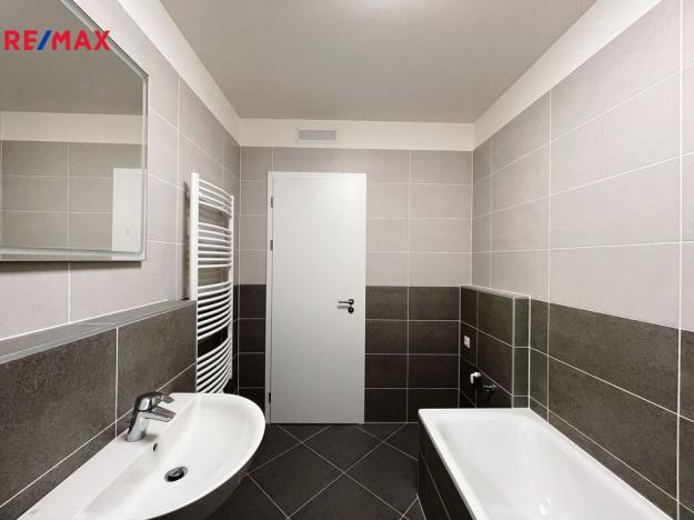 Pronájem bytu 2+kk, Praha - Ruzyně, Drnovská, 55 m2