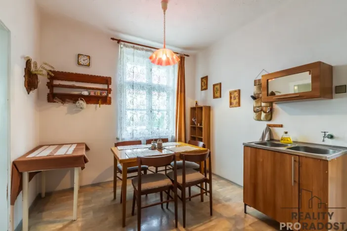 Prodej rodinného domu, Malé Žernoseky, Labská, 60 m2