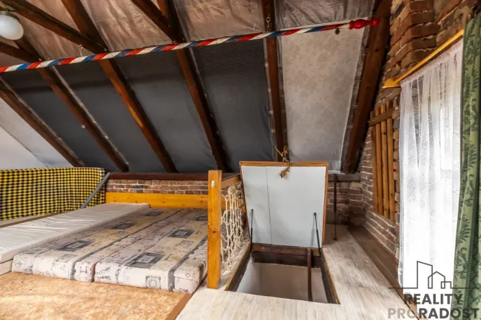 Prodej rodinného domu, Malé Žernoseky, Labská, 60 m2