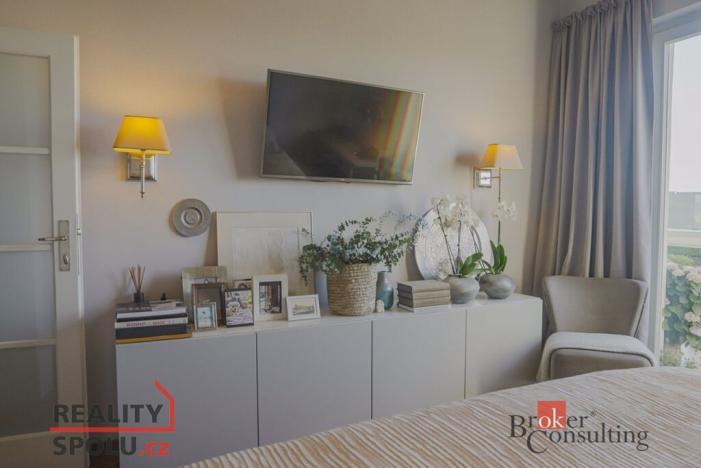 Prodej bytu 2+kk, Praha - Vinohrady, Vinohradská, 67 m2