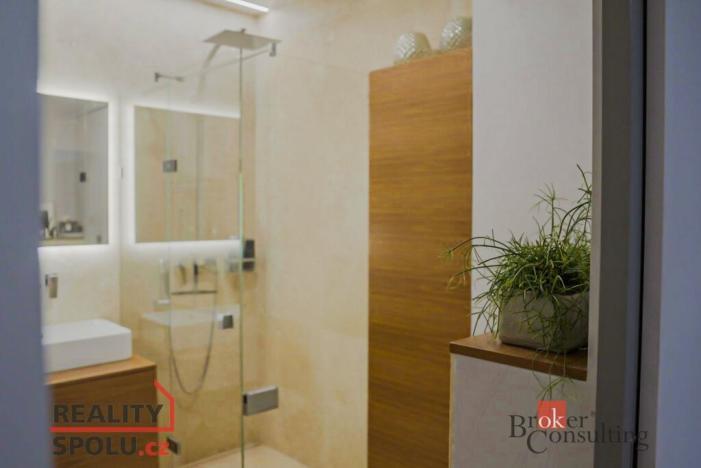 Prodej bytu 2+kk, Praha - Vinohrady, Vinohradská, 67 m2