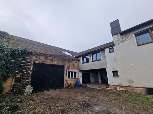 Prodej rodinného domu, Svojšín, 230 m2