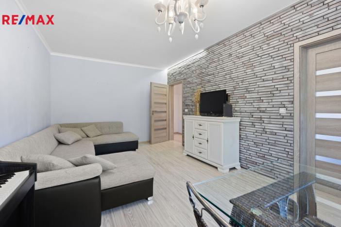 Prodej bytu 3+1, Karlovy Vary - Rybáře, Chomutovská, 60 m2