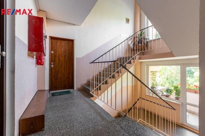 Prodej bytu 3+1, Karlovy Vary - Rybáře, Chomutovská, 60 m2