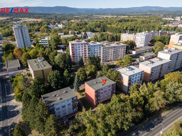 Prodej bytu 3+1, Karlovy Vary - Rybáře, Chomutovská, 60 m2