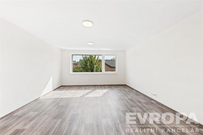 Pronájem rodinného domu, Líbeznice, Jižní, 320 m2