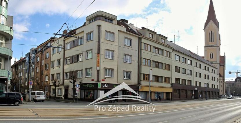 Pronájem kanceláře, Plzeň - Jižní Předměstí, Klatovská třída, 105 m2