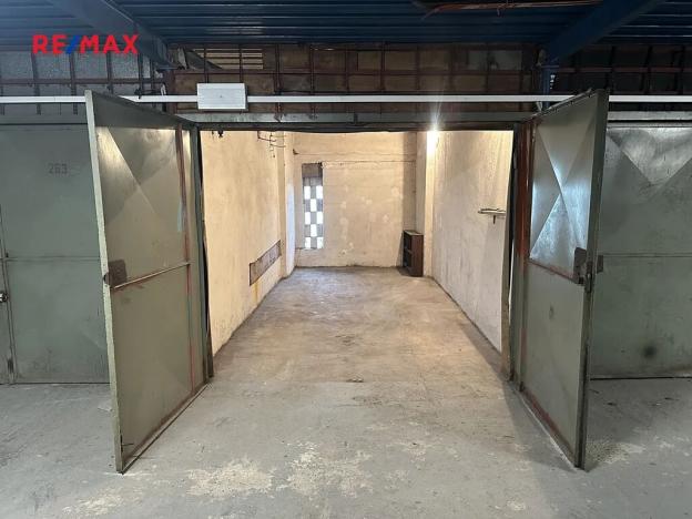 Prodej garáže, Kladno, Bellevue, 16 m2