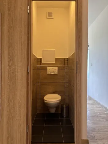 Pronájem bytu 4+1, Ostroměř, Zahradní, 92 m2