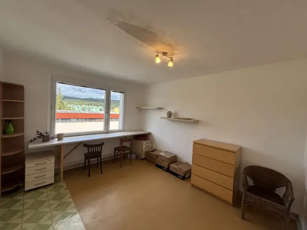 Pronájem bytu 4+1, Ostroměř, Zahradní, 92 m2