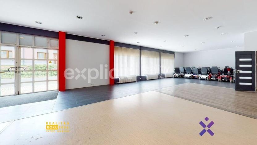 Pronájem obchodního prostoru, Zlín - Malenovice, 130 m2
