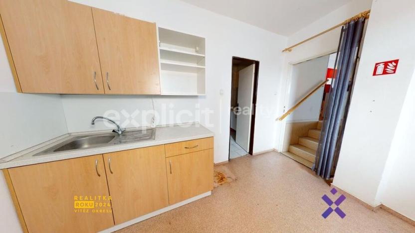 Pronájem obchodního prostoru, Zlín - Malenovice, 130 m2