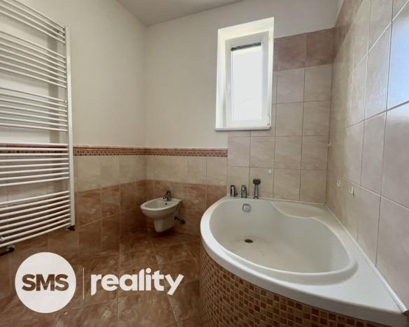 Pronájem bytu 2+kk, Opava, Pekařská, 74 m2